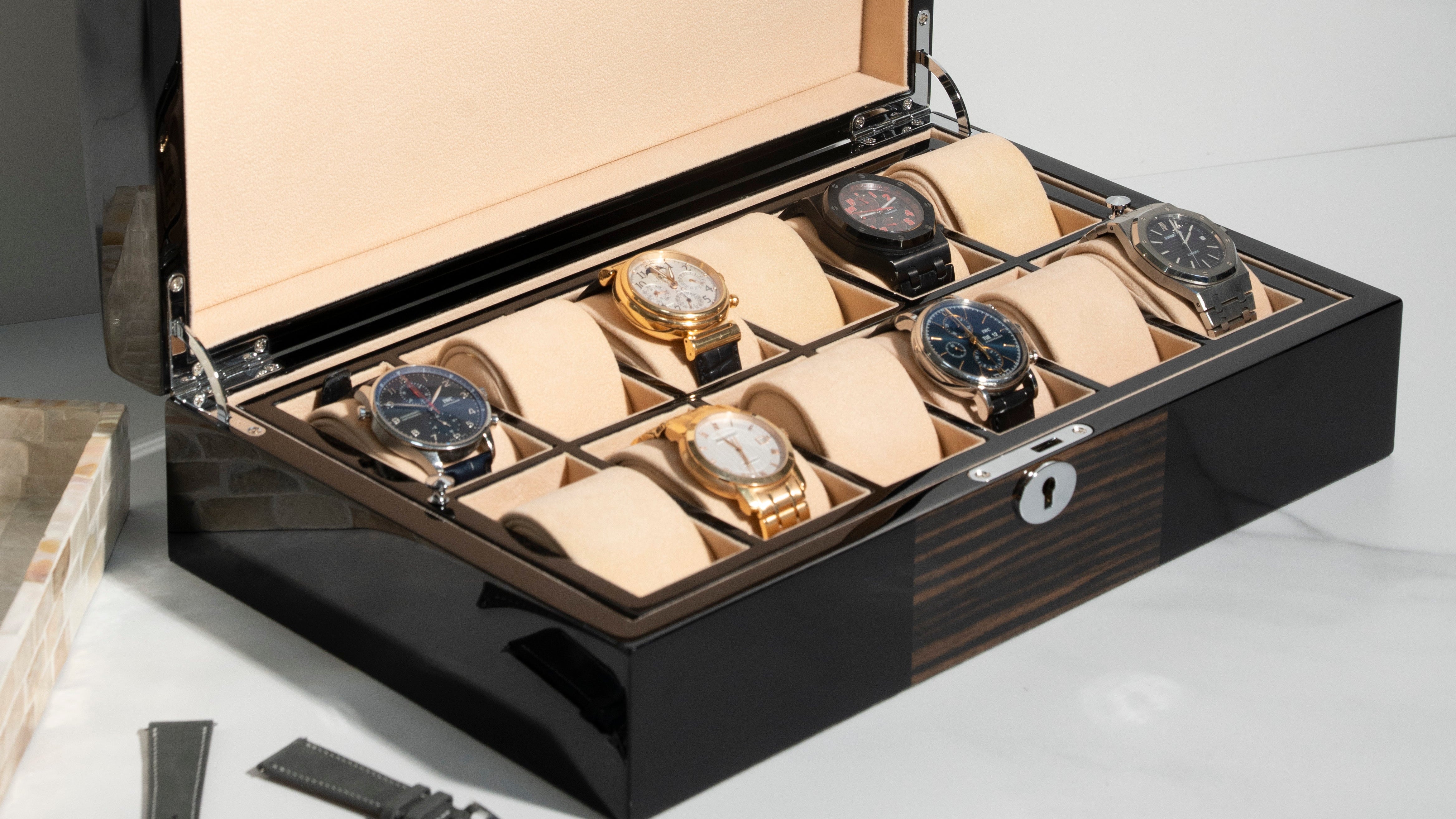 Why Choose a Wooden Watch Box for Luxury Timepieces? The BezelHold Advantage