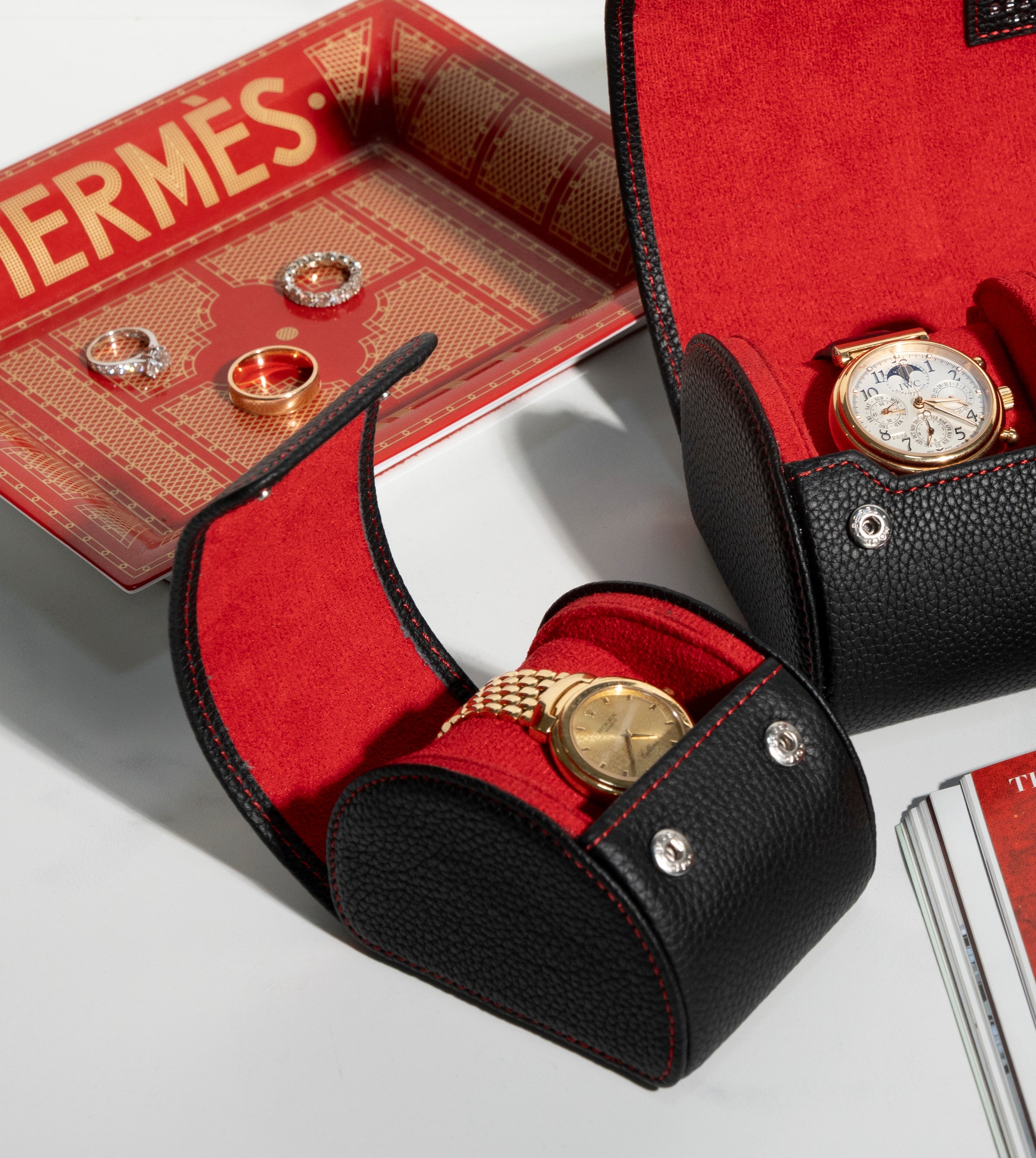 Why a Luxury Watch Roll is the Perfect Gift for the Traveler in Your Life