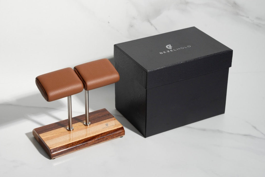 brown leather watch stand with gift box
